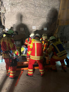 ed8bf779-b548-4b33-a4bb-a40631d9130a